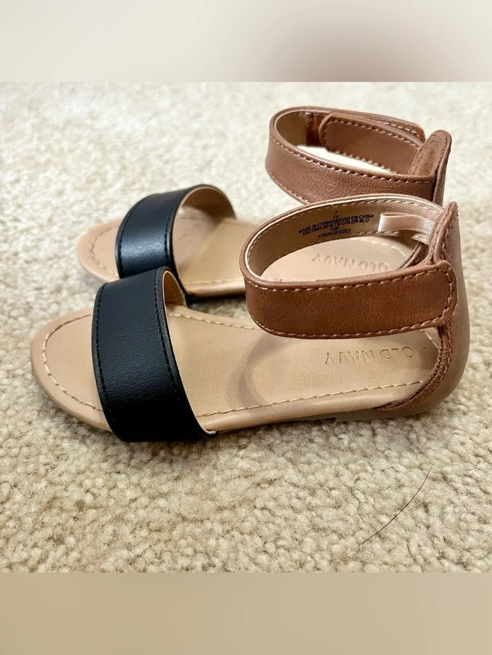 Sz 7 Old Navy Brown & Black Sandals